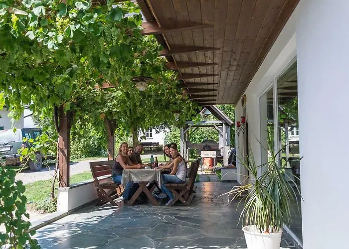 Farm stay Wohlfuehlbauernhof Siebernegg *